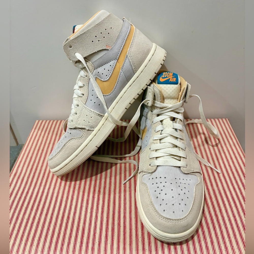 Air Jordan 1 High Zoom CMFT 2 Sail Gold Men’s 7.5 LIKE NEW (Box Included) - Picture 5 of 10